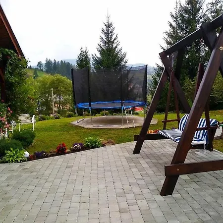 зоряні карпати Konukevi Slavske